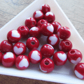 Hartjeskraal rond rood-wit